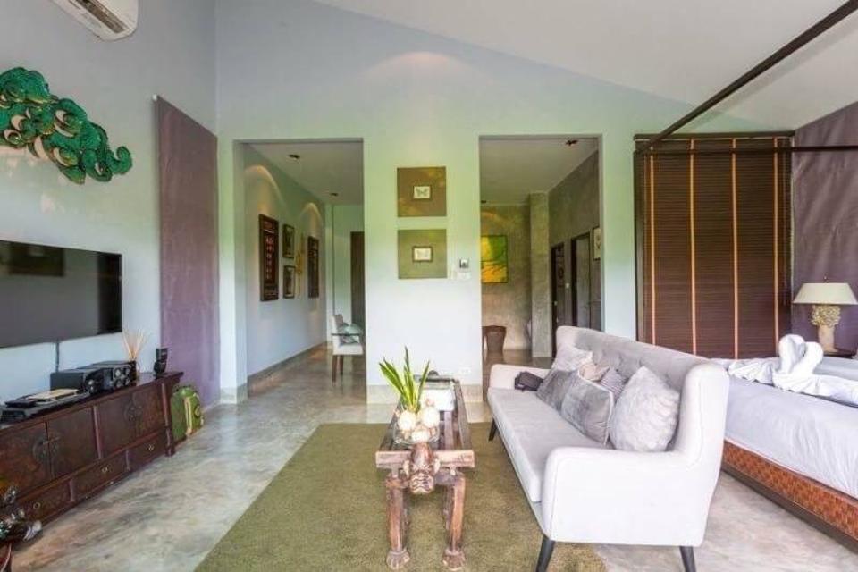 Beautiful Modern Balinese Pool Villa surrouded by rice paddies
