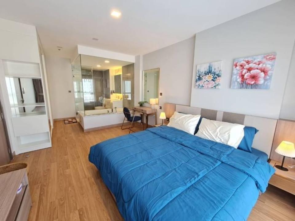 Brand New Cozy Condo 3 Bedrooms with City and Mountain View on Chang Klan only 5 minute to the Old Quarter near Night Bazaar