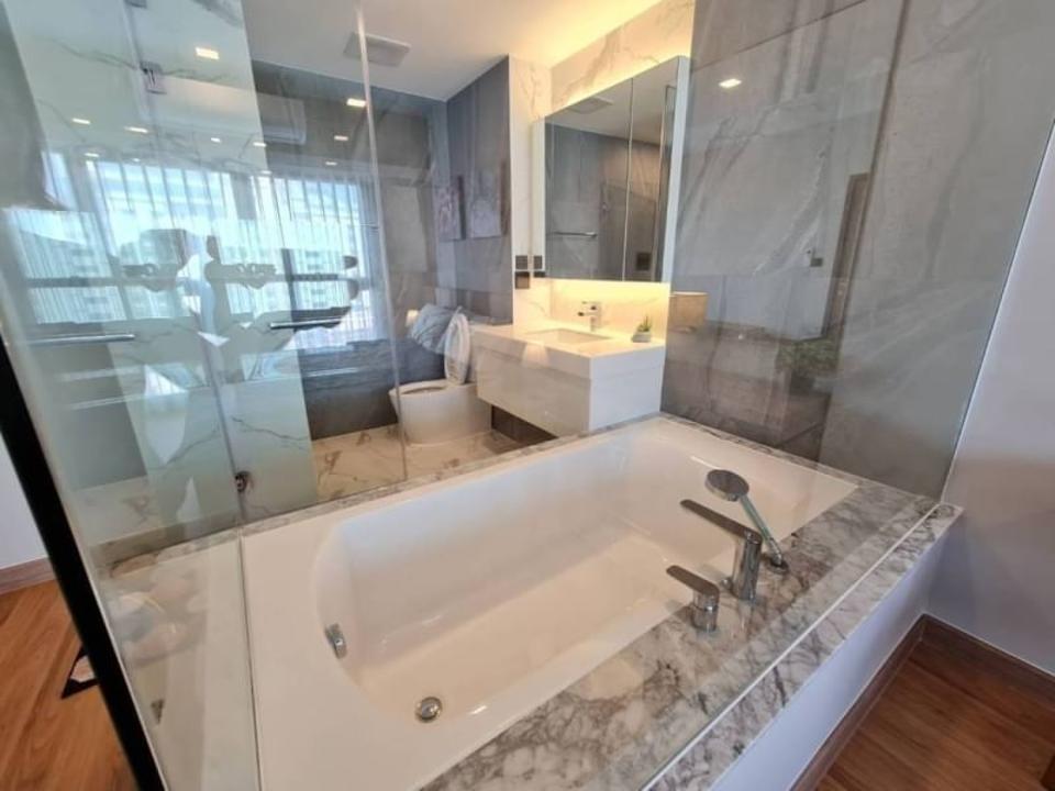 Brand New Cozy Condo 3 Bedrooms with City and Mountain View on Chang Klan only 5 minute to the Old Quarter near Night Bazaar