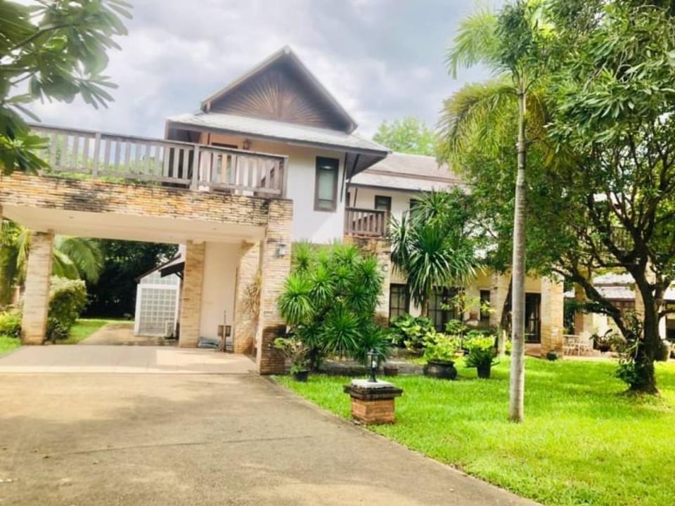 Beautiful Timeless Lanna Contemporary Garden 2-Storey House On A Large Land Only 15 Minutes To City Center