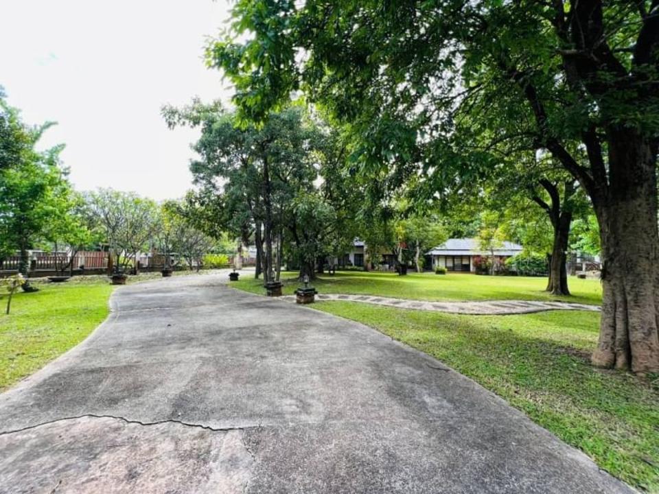 Beautiful Timeless Lanna Contemporary Garden 2-Storey House On A Large Land Only 15 Minutes To City Center