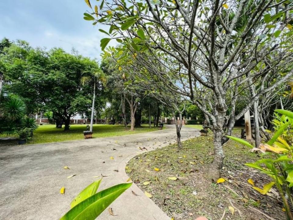 Beautiful Timeless Lanna Contemporary Garden 2-Storey House On A Large Land Only 15 Minutes To City Center