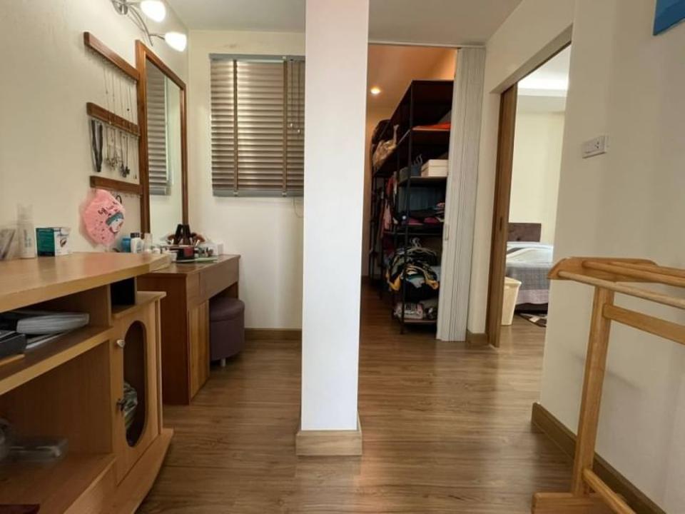 ขายบ้านสวย 4 ห้องนอน 5 ห้องน้ำ พร้อมสวนร่มรื่น ห่างจากสนามบินเพียง 10 นาทีเท่านั้น