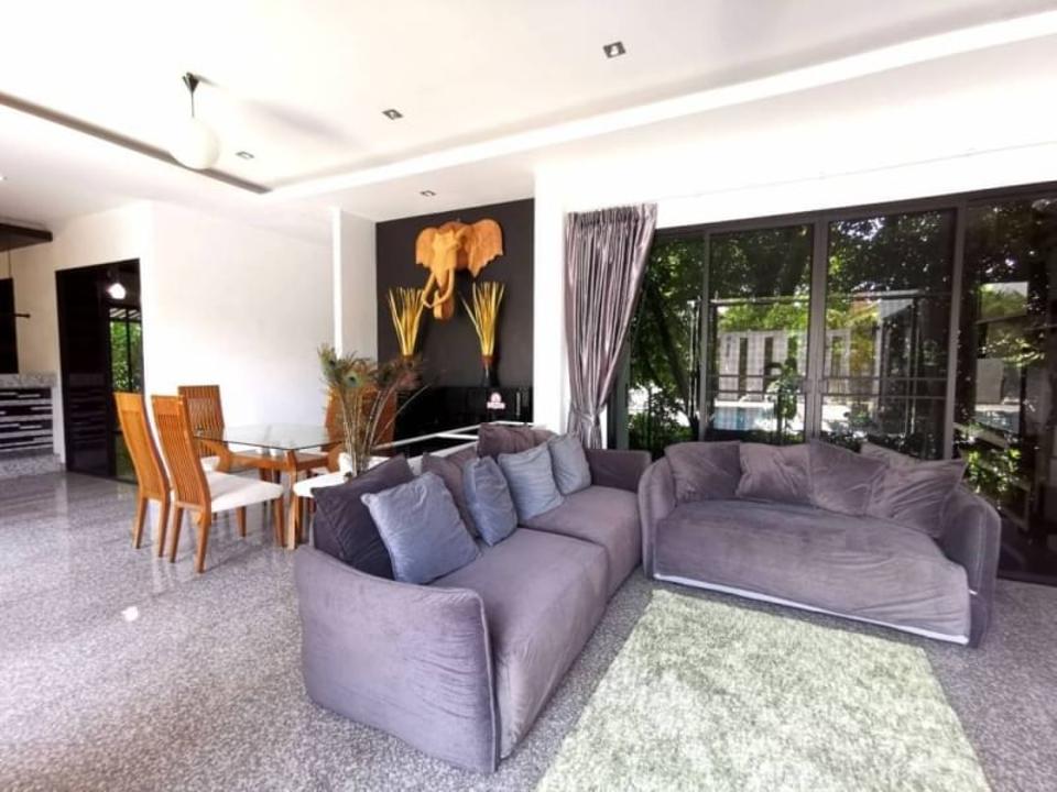 บ้านสไตล์โมเดิร์นพร้อมสระน้ำส่วนตัว สำหรับครอบครัวที่แสนอบอุ่น เลี้ยงสัตว์ได้ เข้าตัวเมืองเชียงใหม่เพียง 15 นาทีเท่านั้น