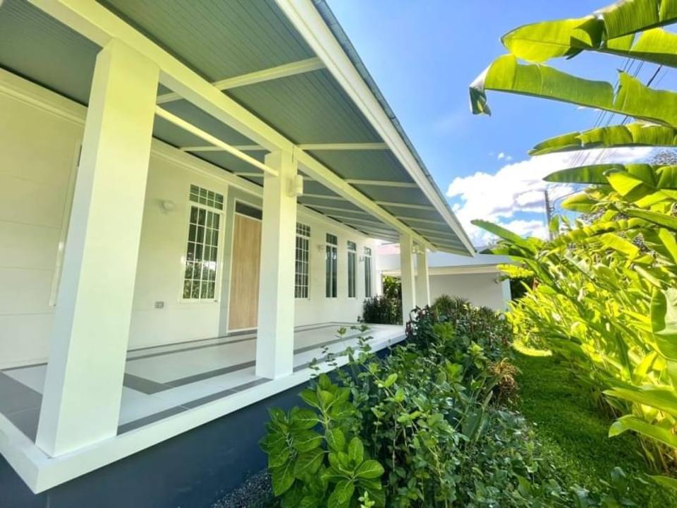 New built single storey Lake side house for sale with greenery view, located in community gate in Doi Saket area