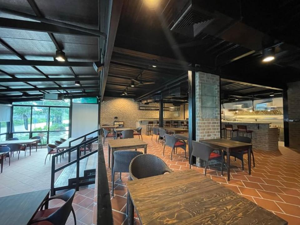 The Brand New Modern Loft Industrial Style Upscale and Humble Restaurant with some green outdoor landscaping Parking Ready for Business in San Phi Suea 15 minutes to City Center