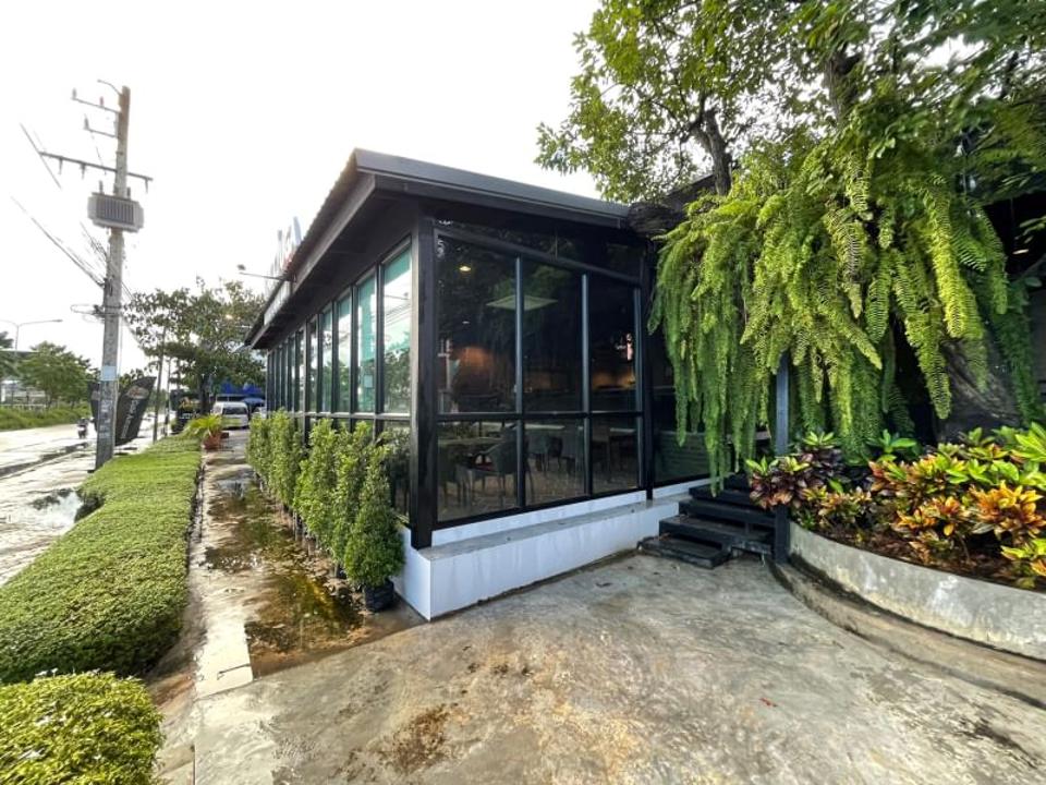 The Brand New Modern Loft Industrial Style Upscale and Humble Restaurant with some green outdoor landscaping Parking Ready for Business in San Phi Suea 15 minutes to City Center
