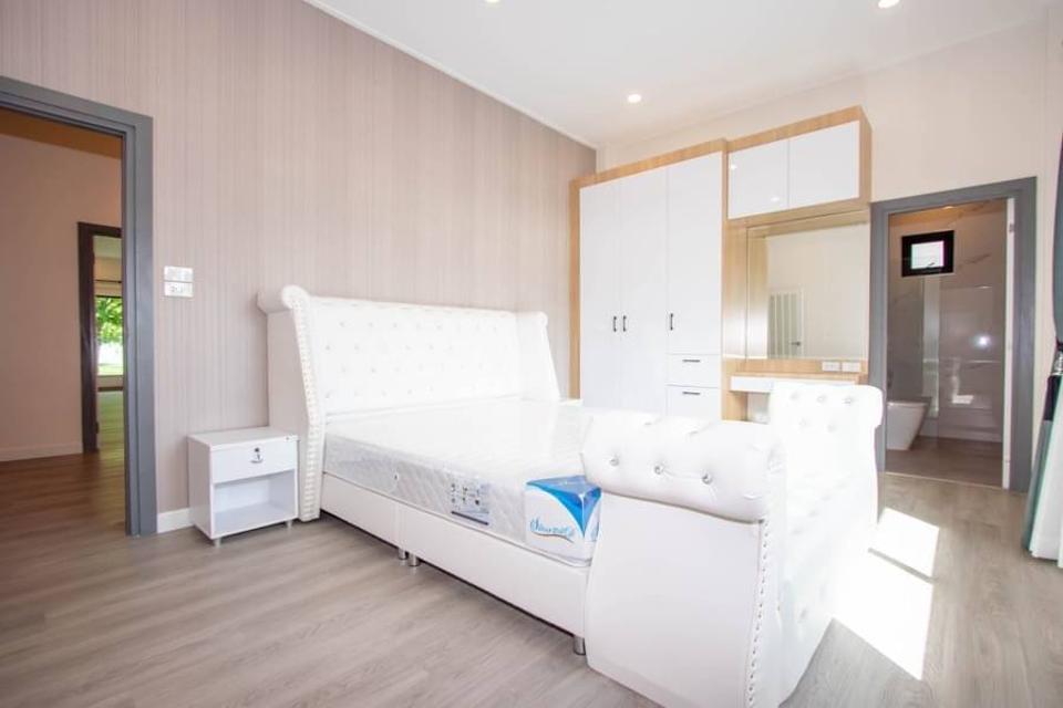 A Brand New 1-storey Spacious Pool Villa and Lawn for sale in Saraphi