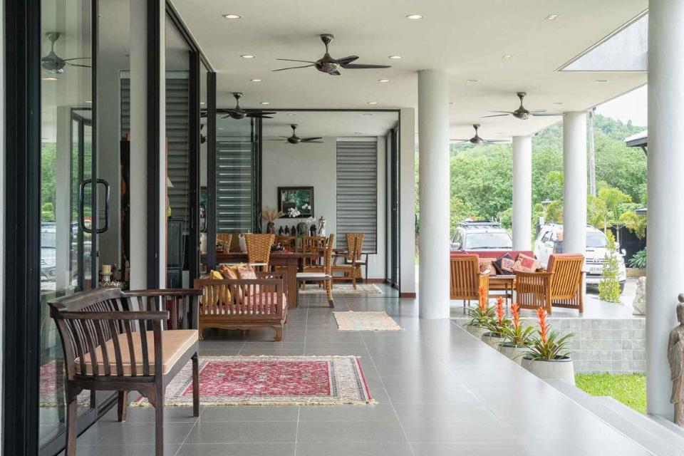 Exceptional Modern Home, Samoeng