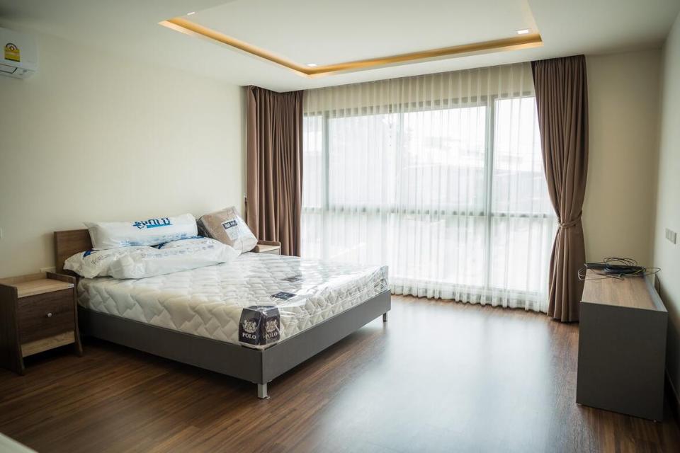 Modern, 3 Bedroom House - Exclusive Development