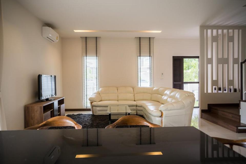 Modern, 3 Bedroom House - Exclusive Development