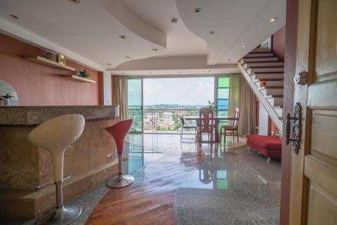 Fantastic Value Penthouse, Stunning Views