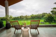 Beautiful Modern Balinese Pool Villa surrouded by rice paddies thumbnail 8