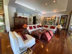 Amazing Thai Heritage Compound surrounded by Hills and Rice Fields thumbnail 15