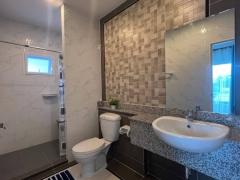 The Large Beautiful House 2-Storey 3 Bedrooms With Small Garden in Hang Dong is Only 25 minutes from the City Center thumbnail 15