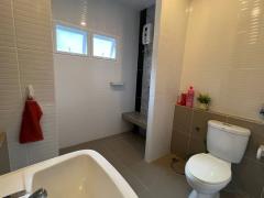 The Large Beautiful House 2-Storey 3 Bedrooms With Small Garden in Hang Dong is Only 25 minutes from the City Center thumbnail 18