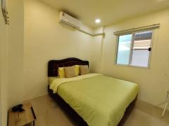 A Beautiful And Specious Pool Villa 2-Storey 5 bedrooms Near Ruamchok Only 15 Minutes Drive To City Centre thumbnail 6