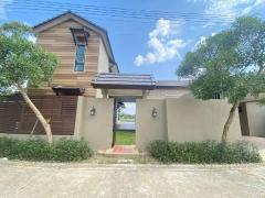 Unique Beautiful Pool Villa 4 bedrooms with Lake View located in Saraphi Chiang Mai thumbnail 9
