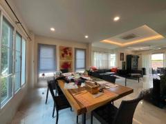 A Beautiful Bright Neat and Airy Pool House peaceful and privacy neighborhood family friendly and pet friendly only 5 minutes to Lanna International School and Kad Farang Village thumbnail 6