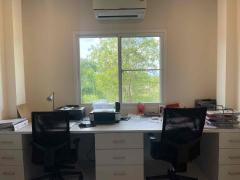 A Beautiful Bright Neat and Airy Pool House peaceful and privacy neighborhood family friendly and pet friendly only 5 minutes to Lanna International School and Kad Farang Village thumbnail 13