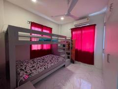 A Beautiful Bright Neat and Airy Pool House peaceful and privacy neighborhood family friendly and pet friendly only 5 minutes to Lanna International School and Kad Farang Village thumbnail 16