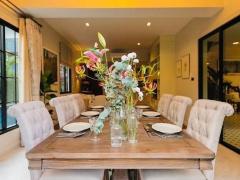 Luxury Beautiful English House 2-Storey 4 bedrooms with Swimmin Pool and Small Garden near Meechok plaza San Sai thumbnail 6