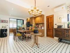 Luxury Beautiful English House 2-Storey 4 bedrooms with Swimmin Pool and Small Garden near Meechok plaza San Sai thumbnail 7