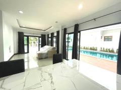 Beautiful Pool Villa 4 bedrooms with Large Private swimming pool and Outdoor Garden in Mae Rim thumbnail 6