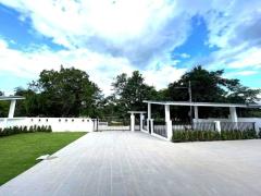 Beautiful Pool Villa 4 bedrooms with Large Private swimming pool and Outdoor Garden in Mae Rim thumbnail 17