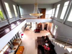 Beautiful Modern Contemporary Pool Villa with Lake View, Jacuzzi and doggy house thumbnail 10