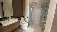 Modern Luxury fully furnished 2 BDR 2 Bathrooms Moutain & City view next to Maya Mall near Nimman Road thumbnail 6