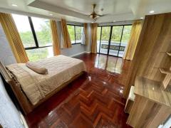 Stunning View 3 Bedrooms Condo Large Scale located in Fa Ham thumbnail 8
