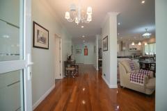 Exceptional Bungalow With Charming Garden thumbnail 4