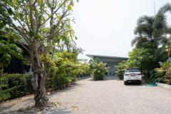 Modern, New Build 3 Bedroom Bungalow, Nam Phrae thumbnail 2