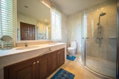 Lana Pinery, Large Family Home thumbnail 15
