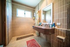 Lana Pinery, Large Family Home thumbnail 21