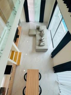 Luxury Pool Villa Pet Friendly thumbnail 10