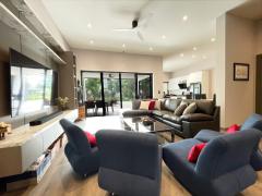 Modern Lanna Contemporary Pool House a Traquile Oasis by the Lake Front thumbnail 6