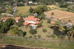 Exceptional Family Home surrounded with rice field in San Sai 30 minutes to the City thumbnail 4
